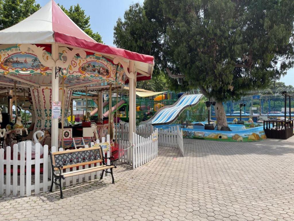 Location Saisonniere Menton 220 M Des Plages Exteriér fotografie